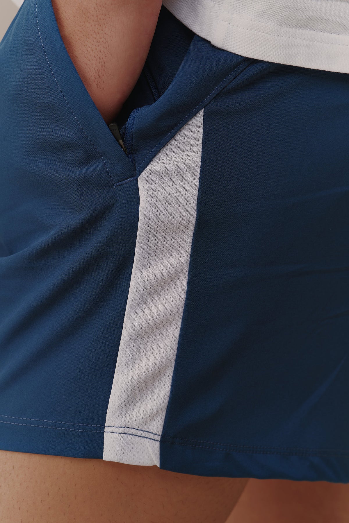 Mesh side panel on the Motion Men's Shorts