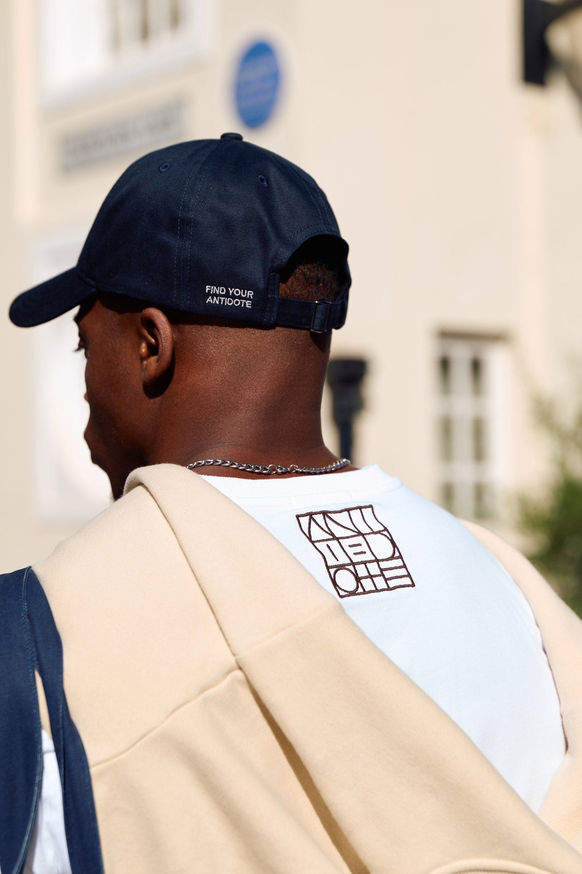 Man wearing The Original Antidote Cap in Ocean Blue